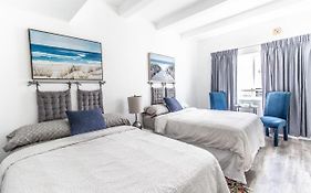 Ocean Spray Hotel